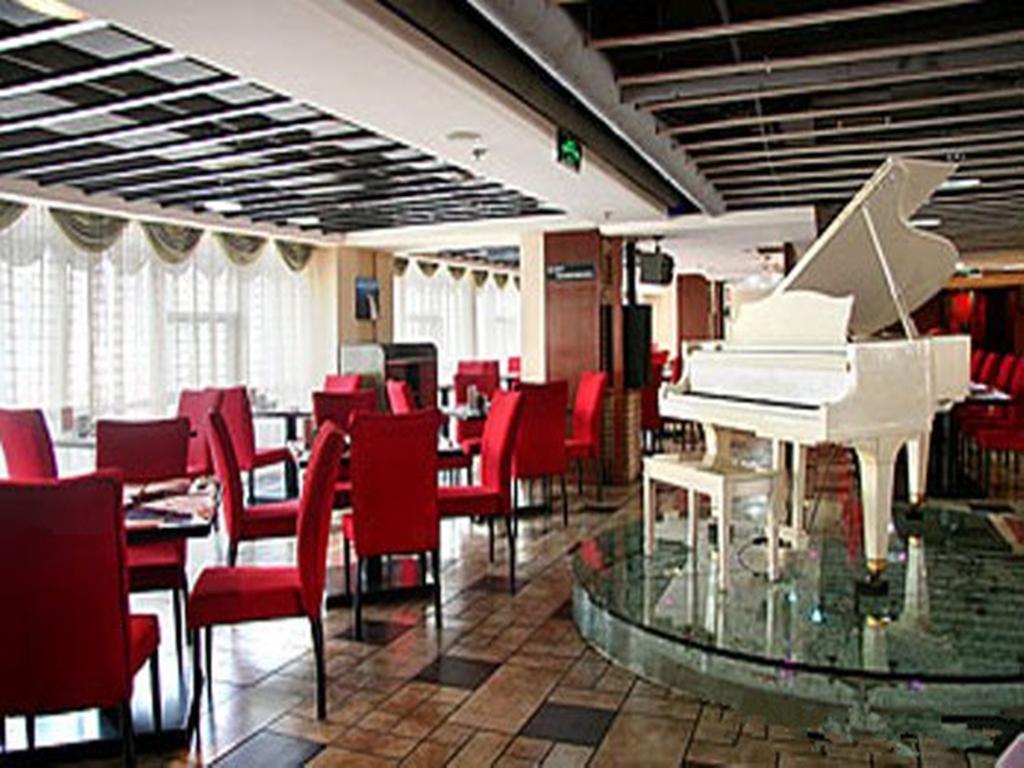 Tangyin Hotel Dalian Esterno foto
