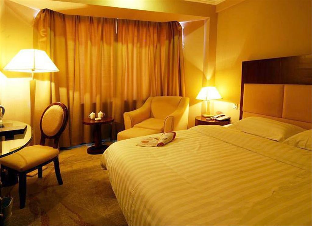 Tangyin Hotel Dalian Esterno foto